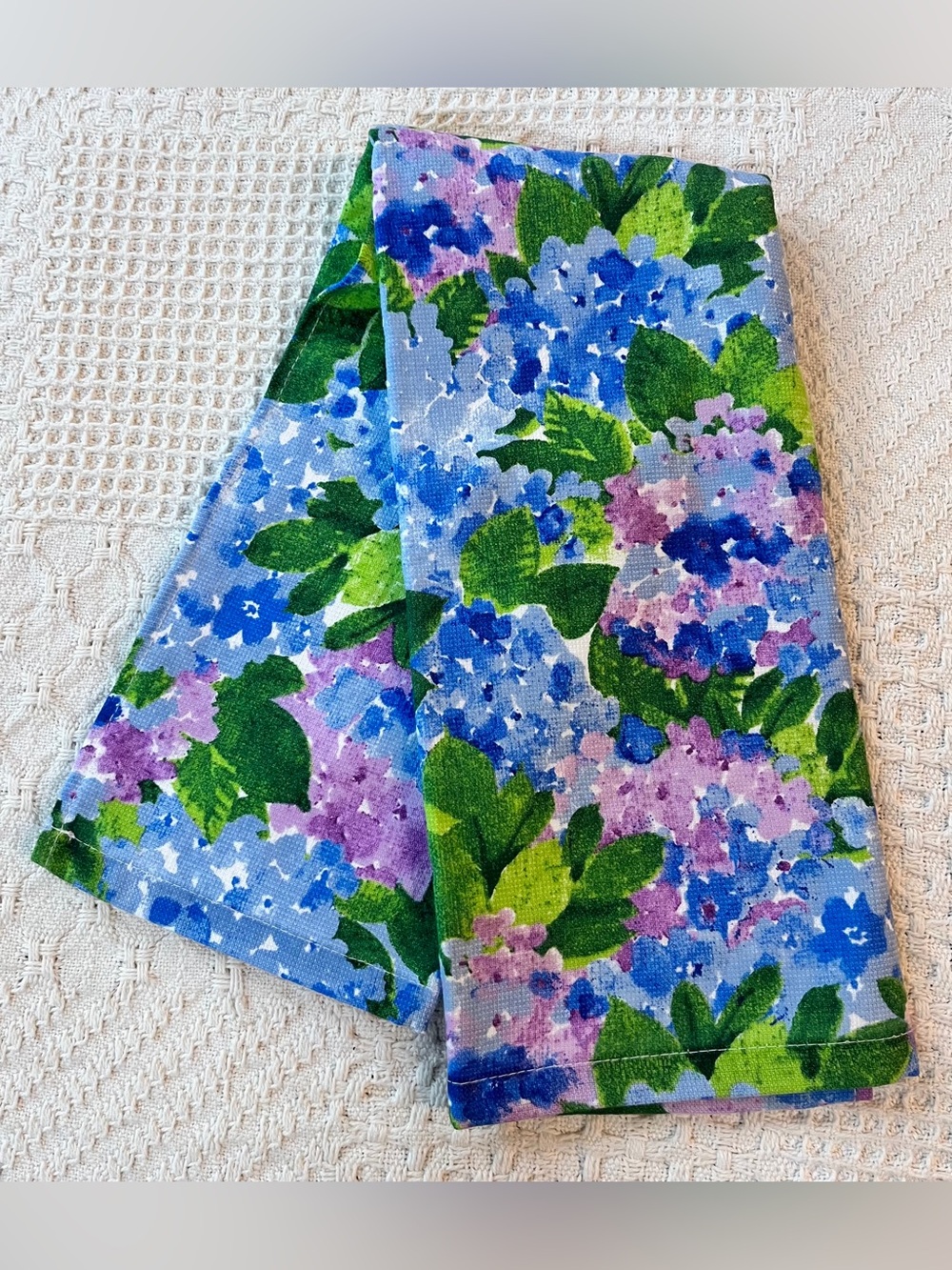 Shabby Chic Kitchen Towel Floral Hydrangea Print 100% Cotton NWOT